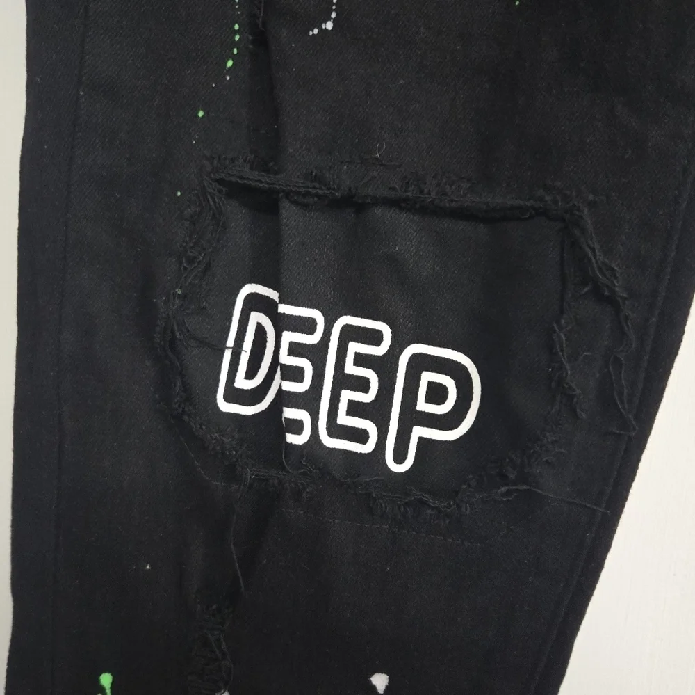 Unbranded Men's Black Distressed Jeans with Green Accents Sz 30